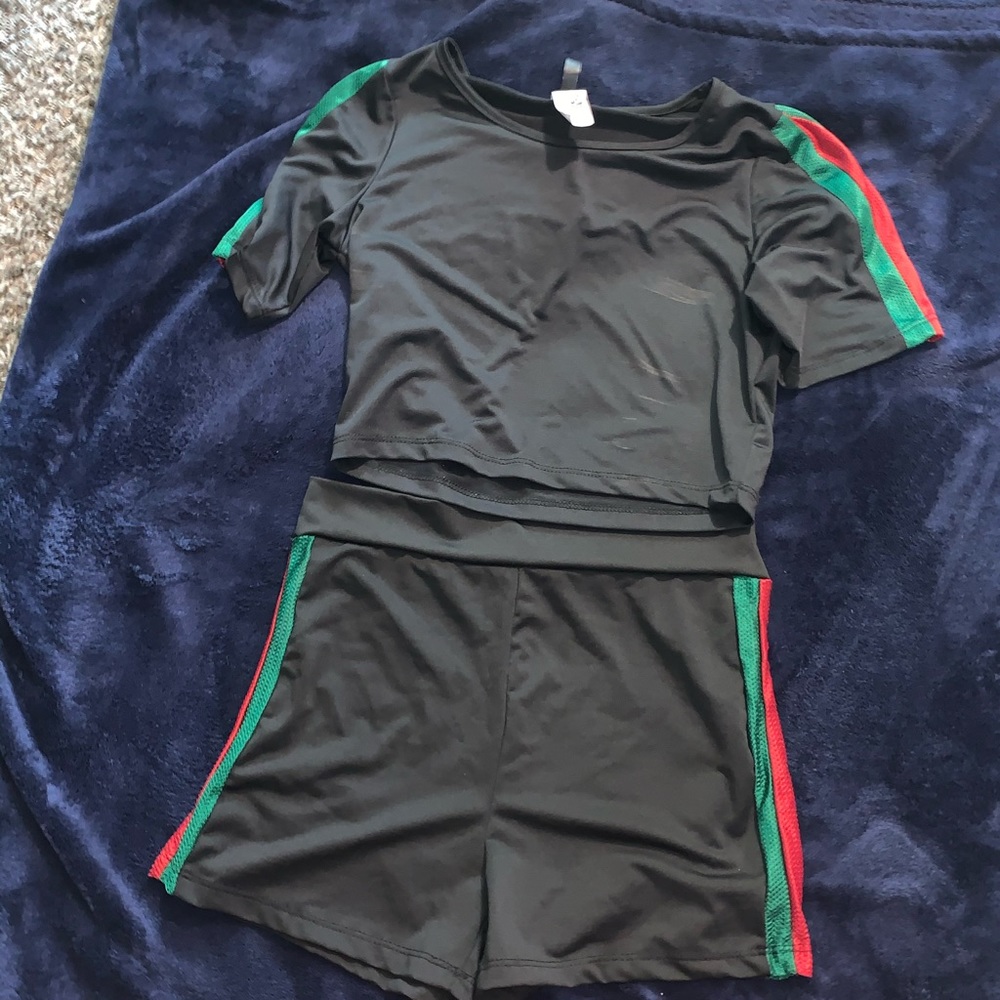 Cute Gucci themed Two-piece short set